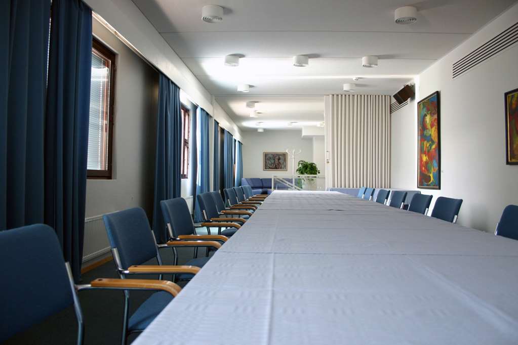 Hotel Oscar Varkaus Facilidades foto